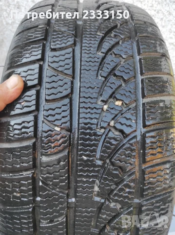 Продава запазени зимни гуми 17 цола 235 на 45 