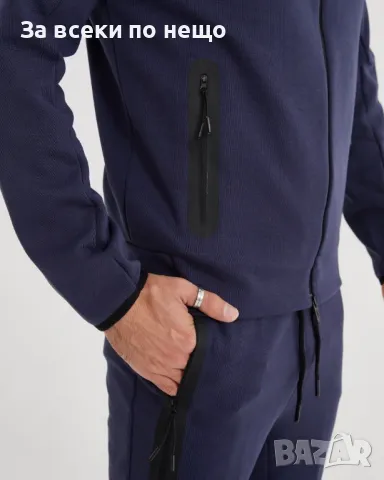 Мъжки тъмносин спортен комплект Nike, снимка 3 - Спортни дрехи, екипи - 48230782