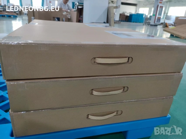 Огледало за грим с LED осветление и димиране, снимка 4 - Други - 53118051