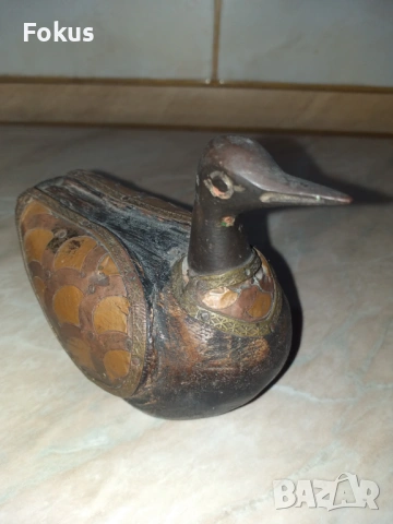 Уникална дървена патица патка с месингов обков, снимка 3 - Антикварни и старинни предмети - 53356414