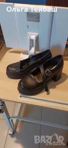 продавам дамски кожени обувки, снимка 3 - Дамски ежедневни обувки - 47782280