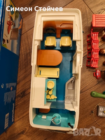 Играчка кемпер Playmobil 70088, снимка 10 - Конструктори - 52681444
