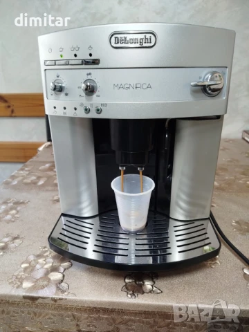 Кафе автомат DELONGHI MAGNIFICA ECO - 230 лв ., снимка 4 - Кафемашини - 50523785