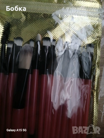 четки за грим, снимка 2 - Комплекти и лотове - 53396112