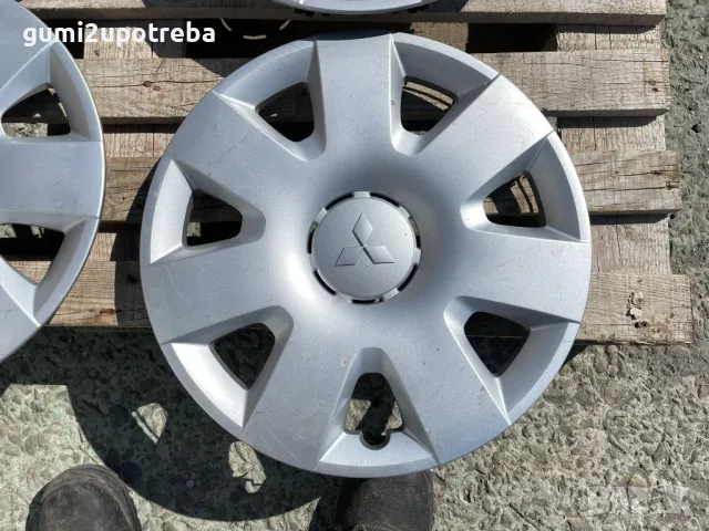 16 цола Тасове Mitsubishi Outlander Митсубиши Оригинал, снимка 2 - Аксесоари и консумативи - 49424243