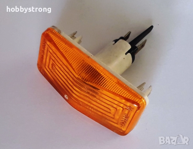 Мигач страничен за калник Лада 2105-2107