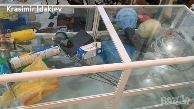 Стъклена витрина За магазин Стъклени шкафове с рафтове, снимка 5 - Витрини - 52578121