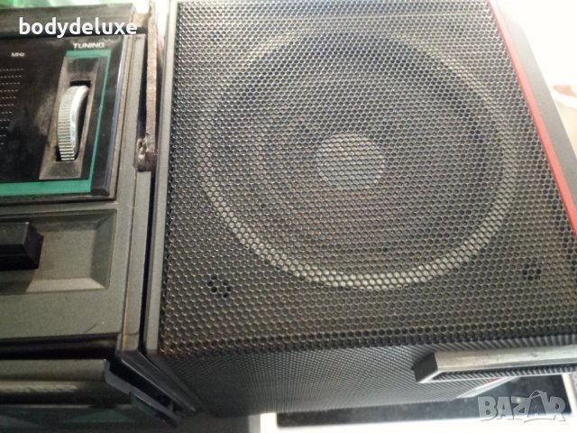 Lenco LW584 радиокасетофон, снимка 6 - Радиокасетофони, транзистори - 21462570