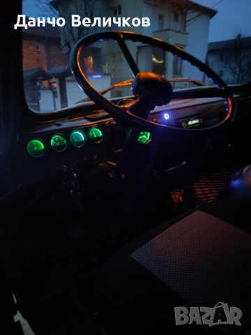 Uaz 452, снимка 15 - Автомобили и джипове - 53484920