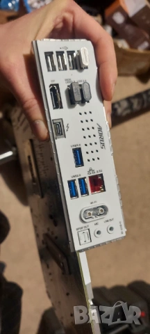 Висок клас дънна платка за компютър GIGABYTE Z890 AORUS ELITE WIFI 7 ICE, LGA 1851, снимка 5 - Дънни платки - 53276589