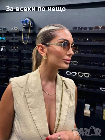 Celine Слънчеви Очила С UV400 Защита - Налични Различни Цветове Код SK303, снимка 2 - Слънчеви и диоптрични очила - 52598517