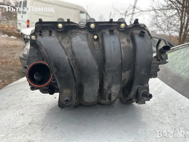 Всмукатен колектор голф 5 1.6 ФСИ