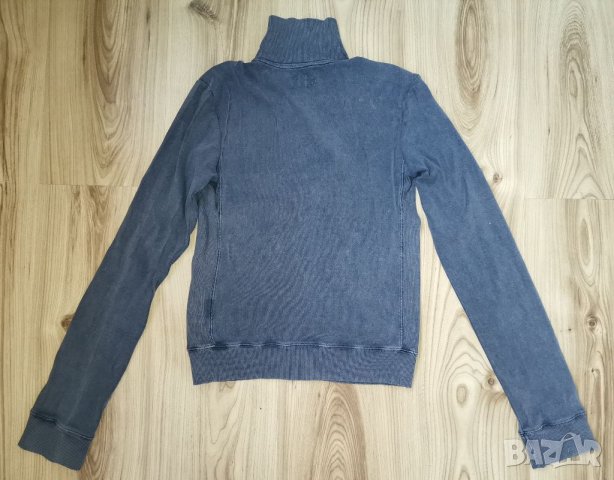 Дамски суичър GUESS оригинал, size S, имитация на дънков, с метален цип, 95%памук, много запазен, снимка 5 - Суичъри - 35252022