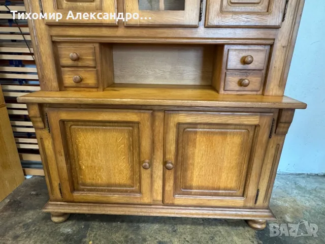 Шкаф - витрина от дъбов масив, снимка 7 - Шкафове - 50063788