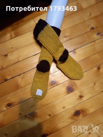 Ръчно плетени дамски чорапи 100% вълна размер 39, снимка 1 - Дамски чорапи - 34595132