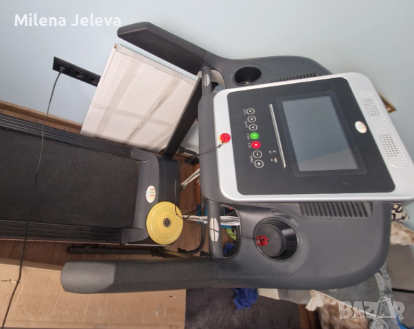 Професионална бягаща пътека за домашна употреба SPORTFIT 950, 2.75к.с., снимка 4 - Фитнес уреди - 51606027