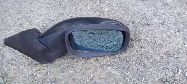Дясно ел. огледало Renault Laguna II, снимка 2 - Части - 47653995