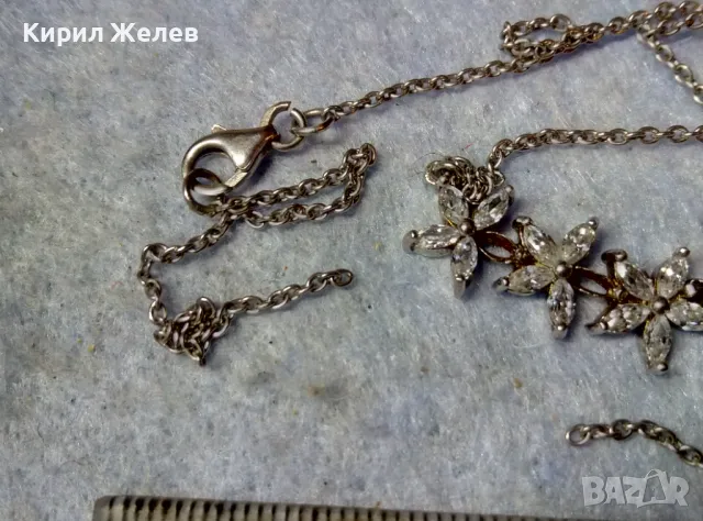 НЕЖНО ФЛОРАЛНО СРЕБЪРНО КОЛИЕ ЦВЕТЯ СРЕБРО 925 с БЯЛА ПОЗЛАТА Нужда от ЛЕК РЕМОНТ на ВЕРИЖКАТА 47974, снимка 6 - Колиета, медальони, синджири - 48952894