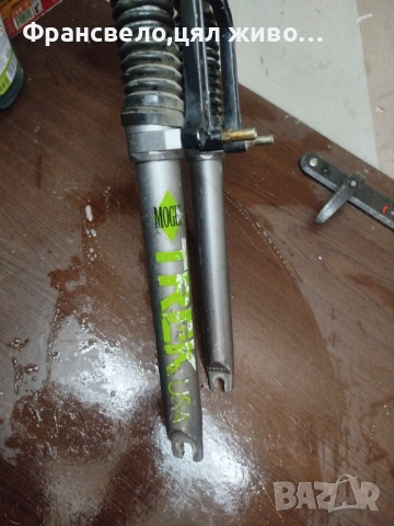 26 цола въздушна вилка за велосипед колело trek , снимка 4 - Части за велосипеди - 53180465