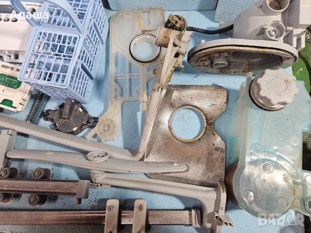 Съдомиялна Indesit dsg 573 на части, снимка 8 - Съдомиялни - 52229425