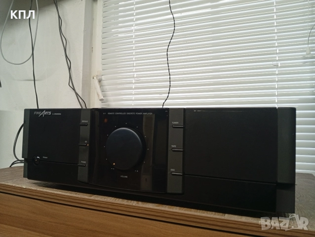 Усилвател Grundig FineArts V-1 , снимка 2 - Ресийвъри, усилватели, смесителни пултове - 52952101