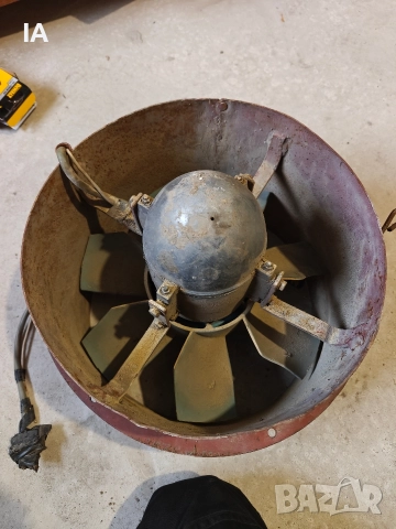 Вентилационен вентилатор , снимка 2 - Други машини и части - 52681144