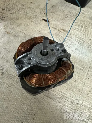 Електромотори 220 V, снимка 4 - Резервни части за машини - 48025167