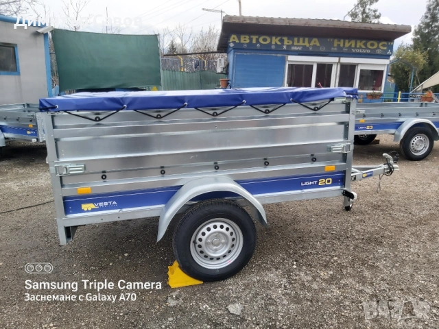 Туристическо, самосвално ремарке Vesta Light 20 с допълнителни канати и плосък брезент