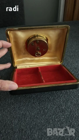 Немски будилник Европа, снимка 2 - Антикварни и старинни предмети - 50612952