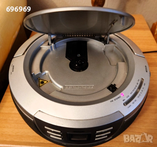 compact disc digital audio cd player United, снимка 9 - Радиокасетофони, транзистори - 53305270