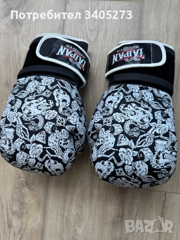 Боксови ръкавици Taipan 14 oz, снимка 2 - Бокс - 52937308