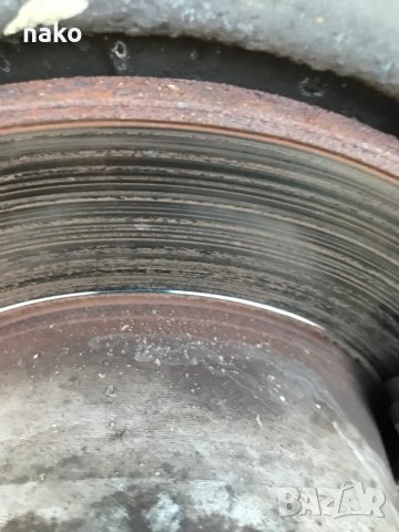 Задни спирачки от Пасат 2003г., снимка 2 - Части - 43958626