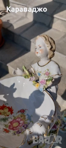 Порцеланова Композиция Бонбониера, снимка 12 - Статуетки - 50968732