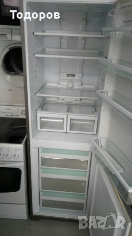 Хладилник с фризер Hotpoint Ariston MBM 1812 F, No Frost , снимка 3 - Хладилници - 33649522