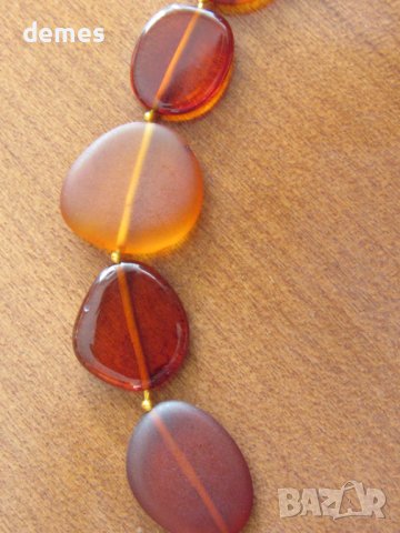 Дамско колие-овал от първокласен балтийски кехлибар, снимка 5 - Колиета, медальони, синджири - 43613415