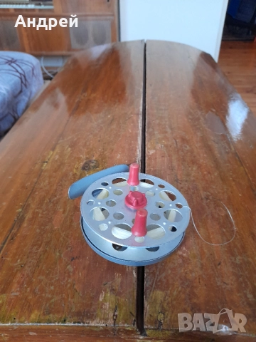 Стара риболовна макара #25