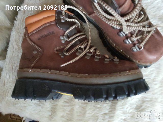 Туристически обувки, снимка 4 - Спортни обувки - 36611045