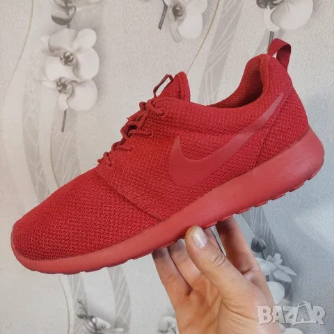 маратонки NIKE ROSHE ONE  Triple RED  номер 44,5-45, снимка 10 - Маратонки - 37806600