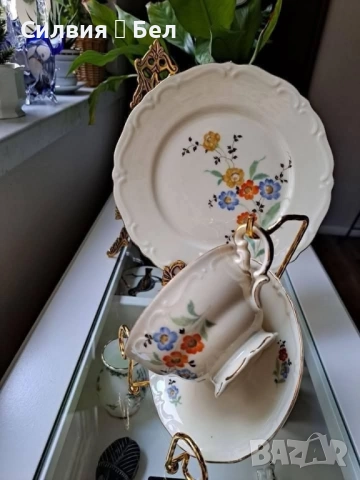 Порцеланов троен сет, снимка 3 - Чаши - 51896823