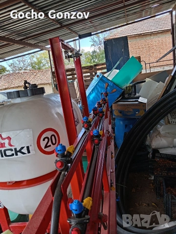 пръскачка, снимка 2 - Селскостопанска техника - 53461811