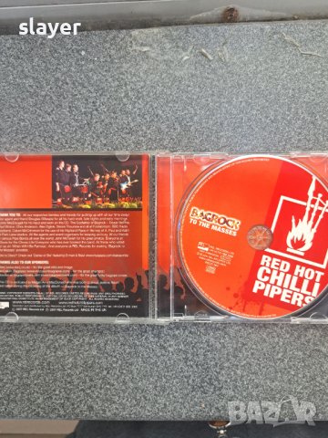 Оригинален диск Red Hot chilli pipers, снимка 3 - CD дискове - 43552940