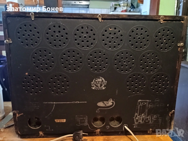 Старино радио Тулан , снимка 2 - Антикварни и старинни предмети - 53578995