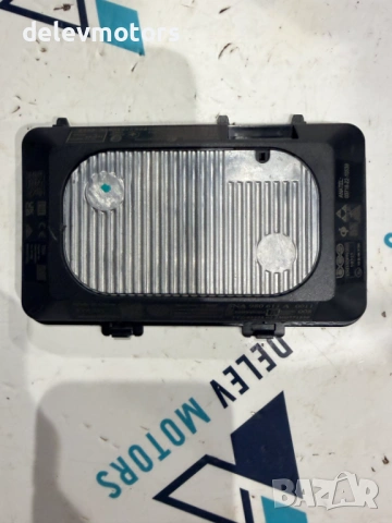 5NA980611A безжично зарядно за телефон от Volkswagen Golf VIII, 2.0 TDI BlueMotion, двигател DTTC, снимка 2 - Части - 53033934