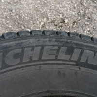 Гуми 225 75 16 C Ц бусови гуми Мишелин Michelin 
4 броя
Нов внос. Не са нови. 
Гаранция, снимка 7 - Гуми и джанти - 44906555