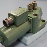 Хидравличен клапан J.KERN KG GS1G, снимка 3 - Резервни части за машини - 28929295