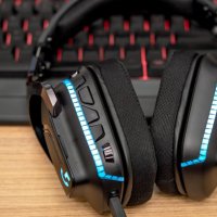 Гейминг слушалки с микрофон Logitech - G635, 7.1 Lightsync, снимка 3 - Слушалки за компютър - 40600449