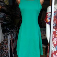 Зелена кукленска рокля без ръкави - размер Л/ХЛ, снимка 1 - Рокли - 32468497