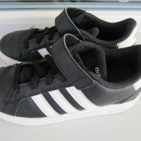 Детски маратонки Adidas Grand Court , снимка 2 - Детски маратонки - 42979101