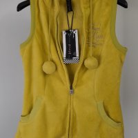 Fresh Made - дамски поларен елек с качулка, размери -  S, M и XL., снимка 1 - Елеци - 39501144