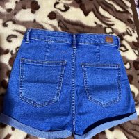 Къси дънкови панталони, снимка 2 - Къси панталони и бермуди - 42951188